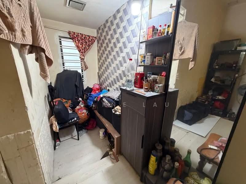 Taman Johor Jaya - 5