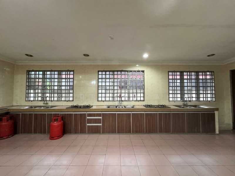 Seksyen 3 - 4