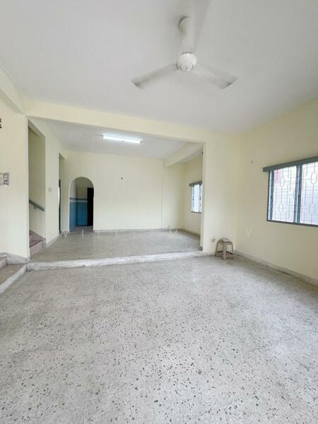 Iskandar Iskandar Iskandars - 5