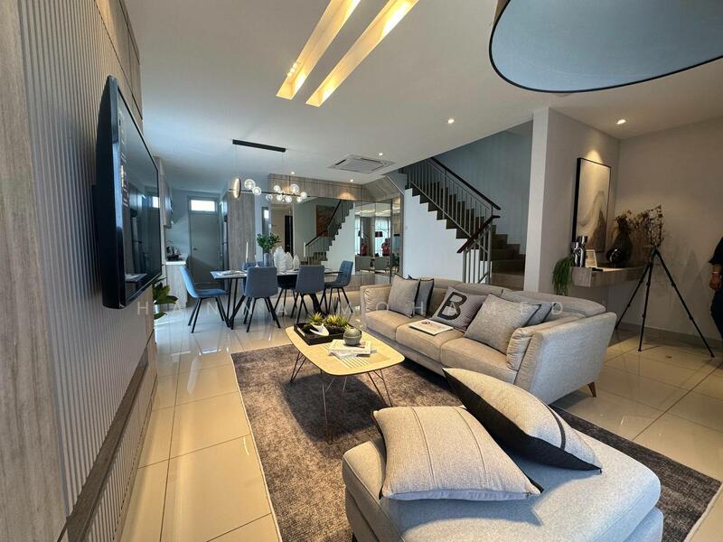 AURA 1 @ TAMAN SRI PENAWAR - 3