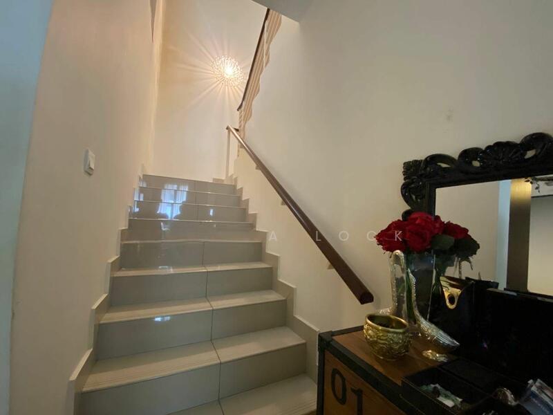 Odora Parkhome Sierra 16 - 5