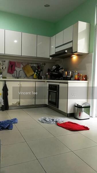 Renovated Townhouse Lower Unit 1600sf D'Alpinia Puchong - 5