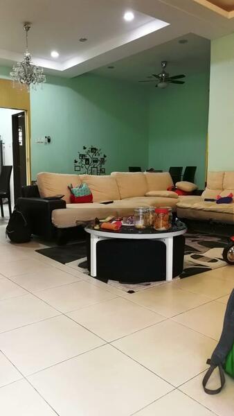 Renovated Townhouse Lower Unit 1600sf D'Alpinia Puchong - 3