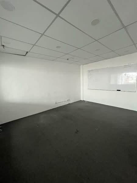 Leisure Commerce Square - 3