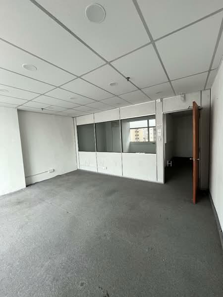 Leisure Commerce Square - 1