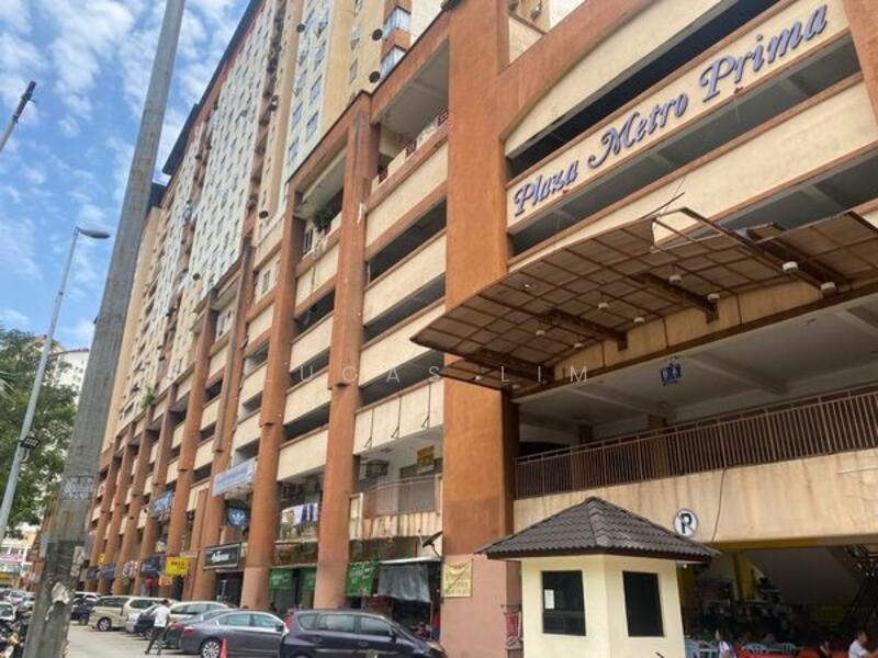 Plaza Metro Prima - 4