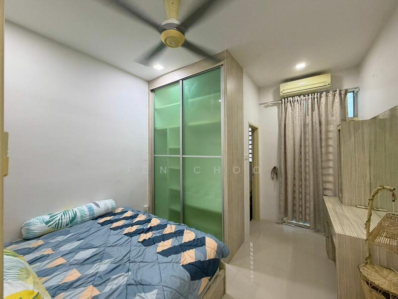 Boulevard Condominium (BLVD) - 5