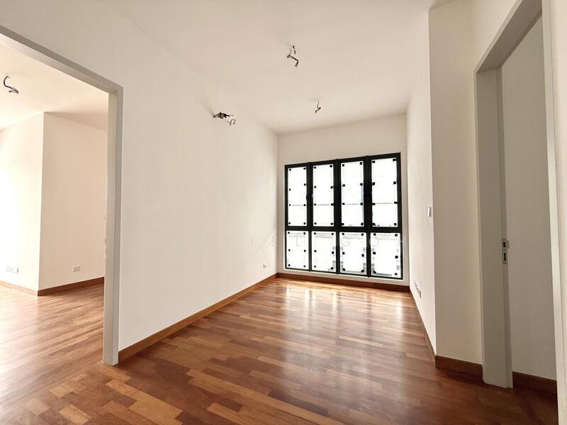 Precinct Arundina - 4