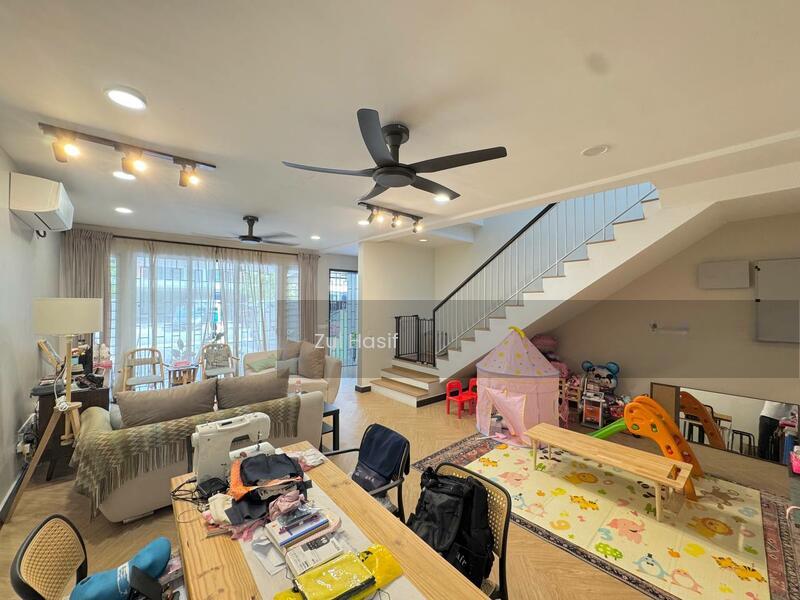 Elmina Green Three - 3