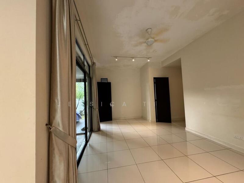 Garden Villas, Bukit Indah - 2