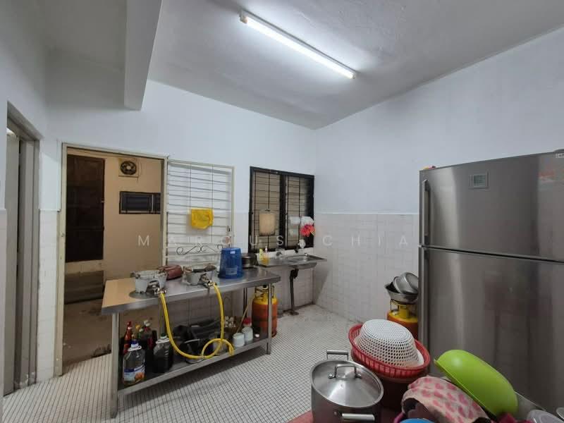 Taman Desa Cemerlang - 4