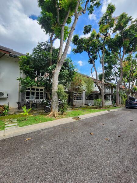 Perdana Lakeview East Serenity Garden Home - 3