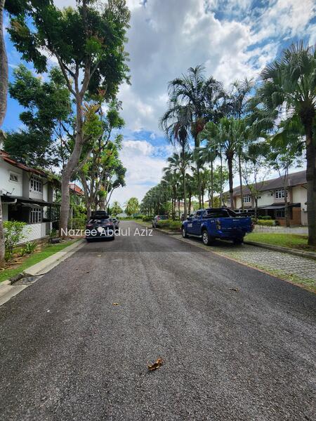 Perdana Lakeview East Serenity Garden Home - 4