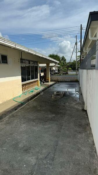 Samarahan Semi D Single Storey - 2