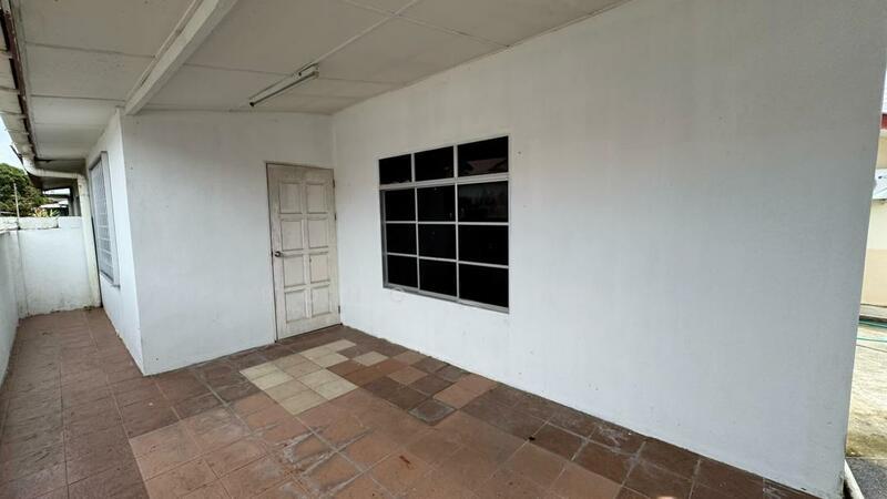 Samarahan Semi D Single Storey - 4