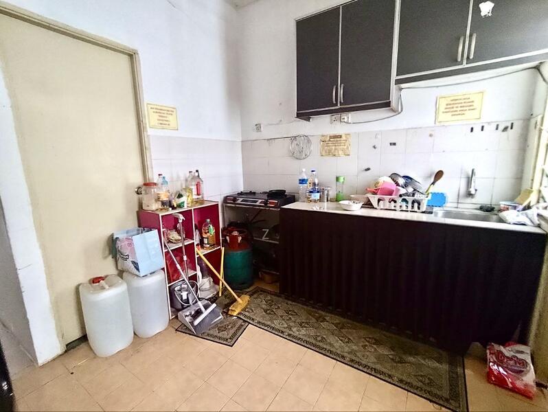 Taman Pinggiran Cyber - 5