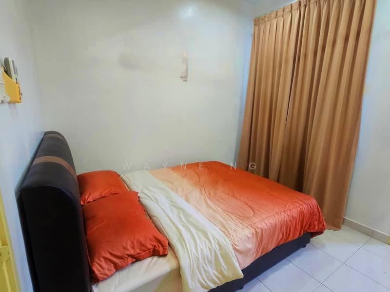 Bukit Indah Corner Lot Unit - 4
