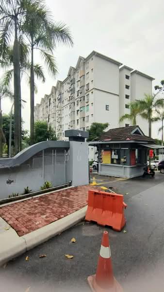 Pangsapuri Mayang (Puncak Jalil) - 4