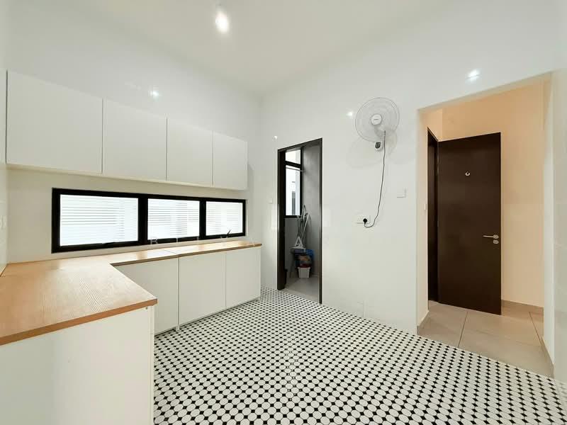 The Mulia Residences - 4