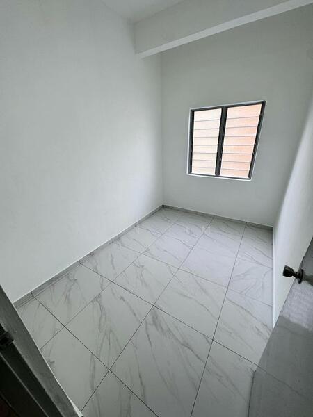 Taman Pulai Utama - 5