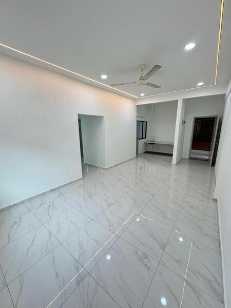 Taman Pulai Utama - 1