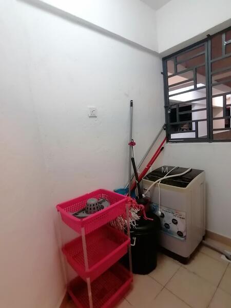 Main Place Residence - 5