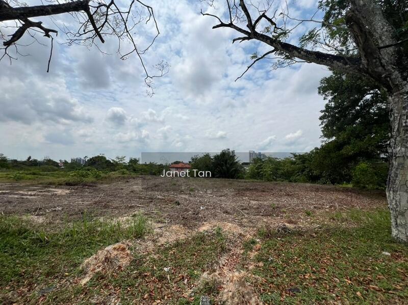 Ledang Heights Bungalow Land - 3