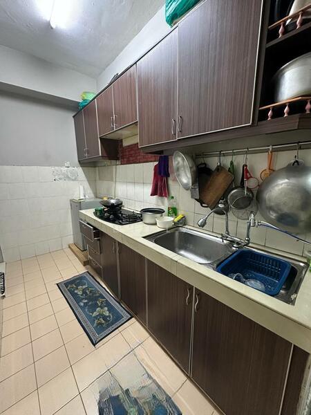 Dataran Otomobil - 1