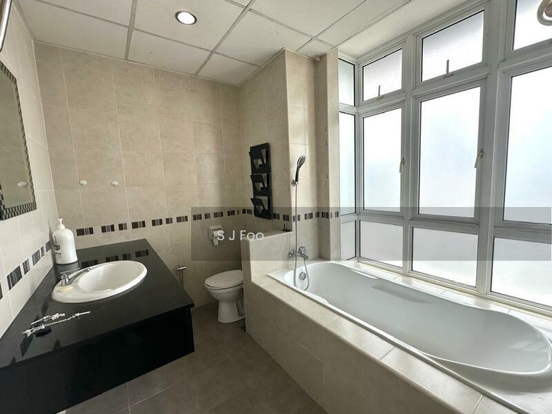 Bayswater Resort Condominium - 3
