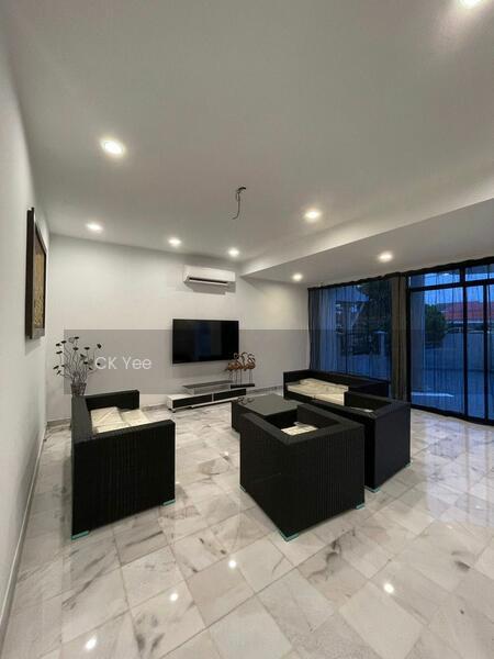 Sri Petaling 2 Storey Corner Semi-D (60x100) - 4