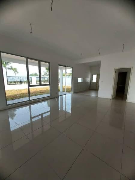 Garland Residence - 2