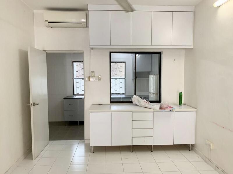 Taman Century Tamans Centurys - 5