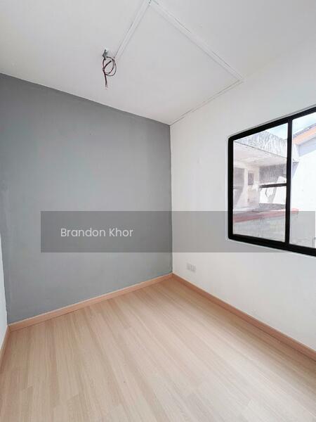 Flat Tasek 64 - 4