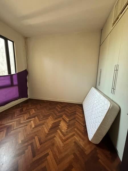 Avira Medini Iskandar - 3