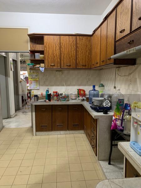 Terrace house at Taman Inderawasih - 1