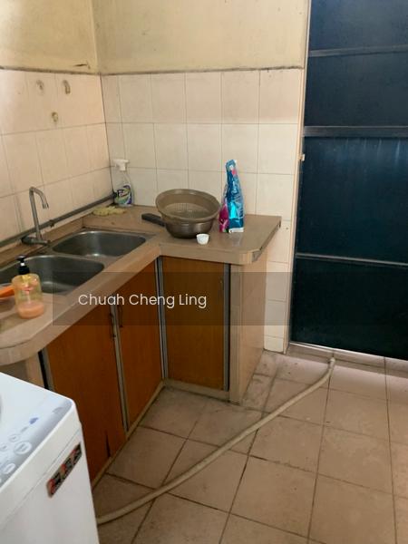 Terrace house at Taman Inderawasih - 4