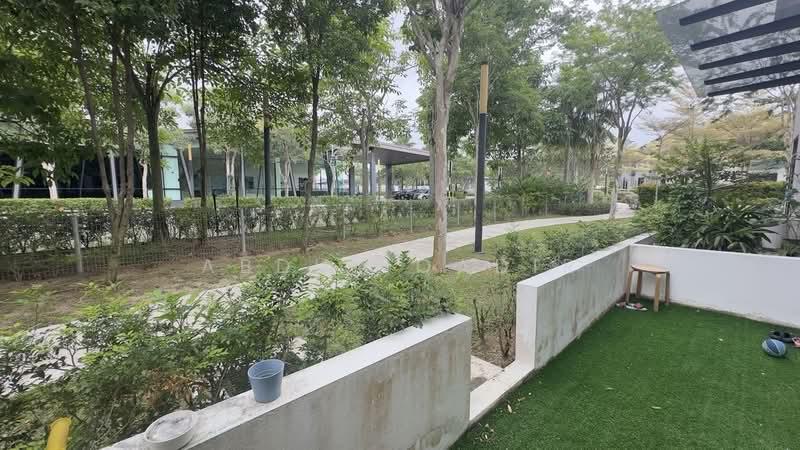 Maple Residence - 3