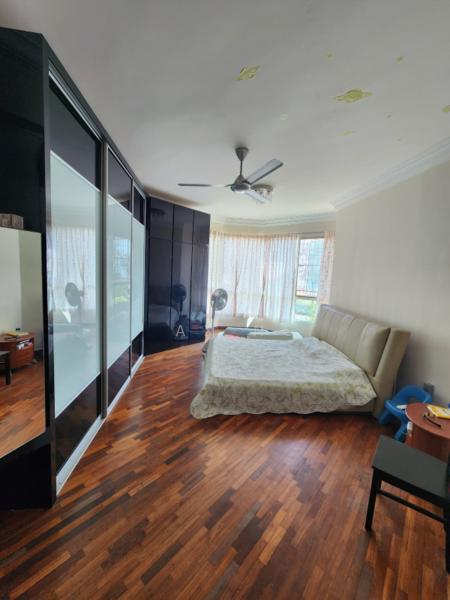 Gurney Beach Resort - 5