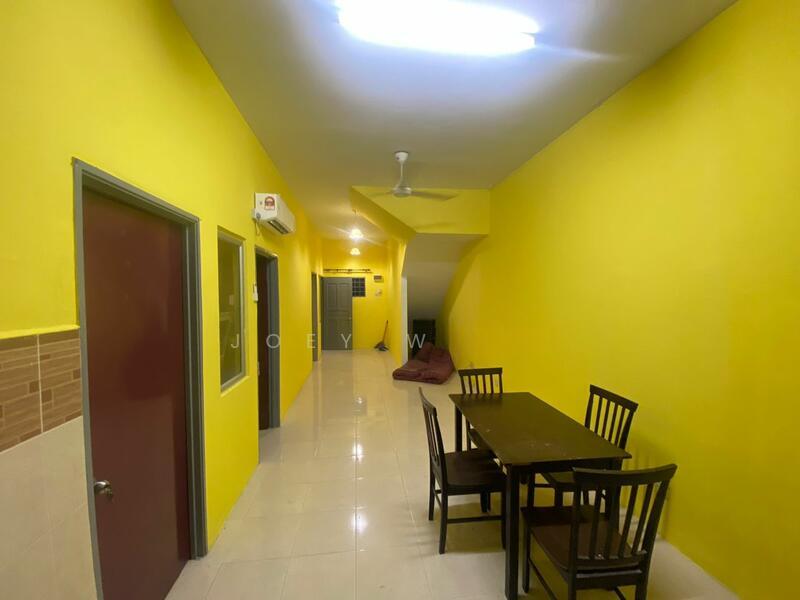 Town Villa, Taman Tasik Puchong - 1