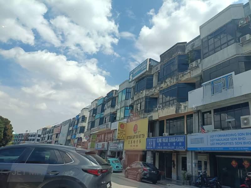 3 Storey End Lot Shop Facing Main Road For Sale-Klang - 1