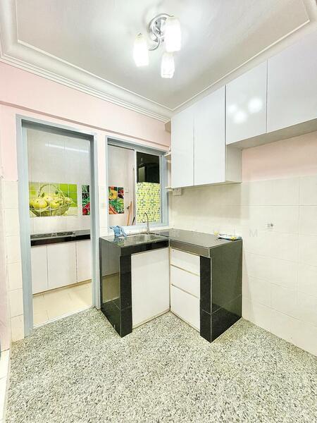 Lakeview Apartments - 2