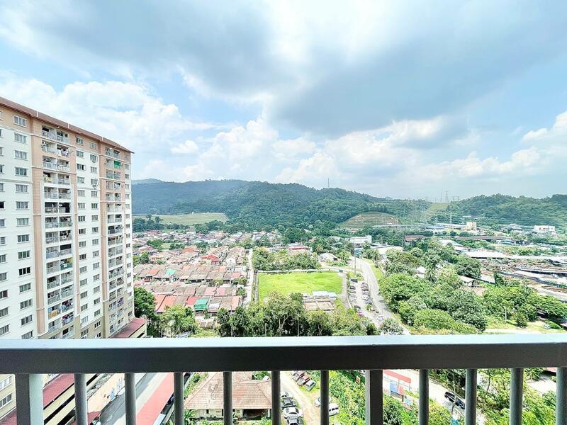 Lakeview Apartments - 3