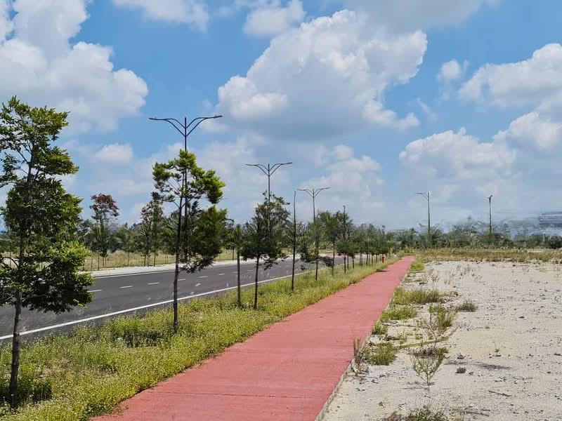 Industries Land Ready infra at pulau indah - 5