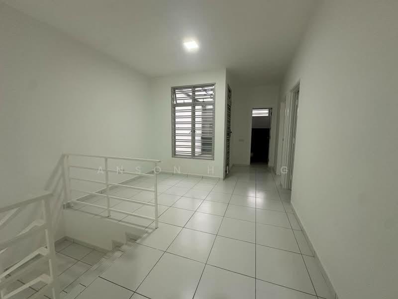 Setia Tropika Jalan Setia Tropika 5 - 3