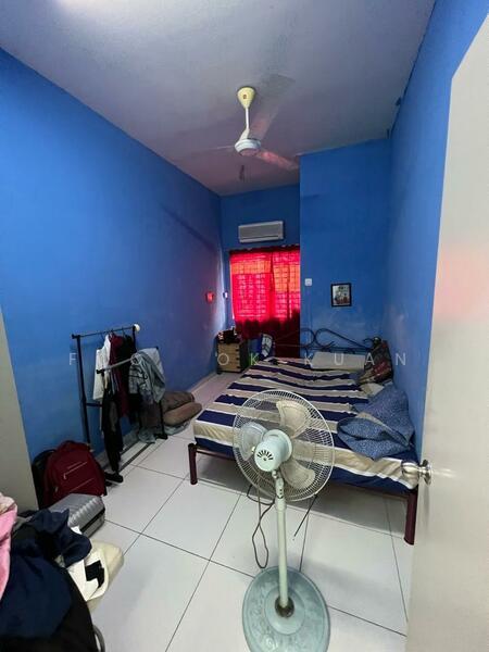 Acacia Park 4B - 5