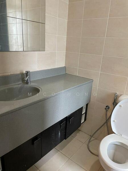 Shaftsbury Square - 3