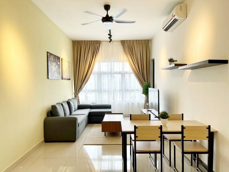 Lakeville Residence - 1