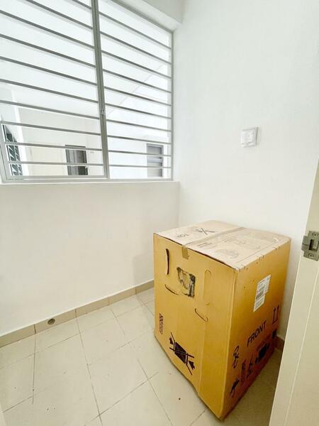 Lakeville Residence - 3