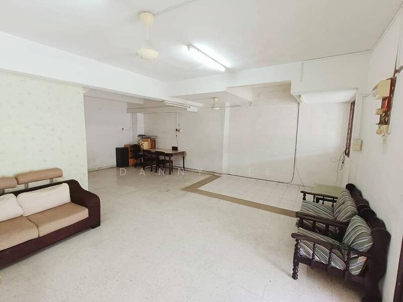 Taman Kota Kulai Jalan Saga Double Storey Terrace House - 1