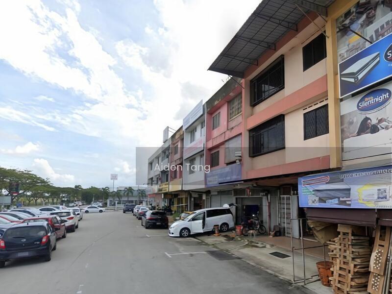 Kulai Saleng Jaya 3 Storey Shop - 3